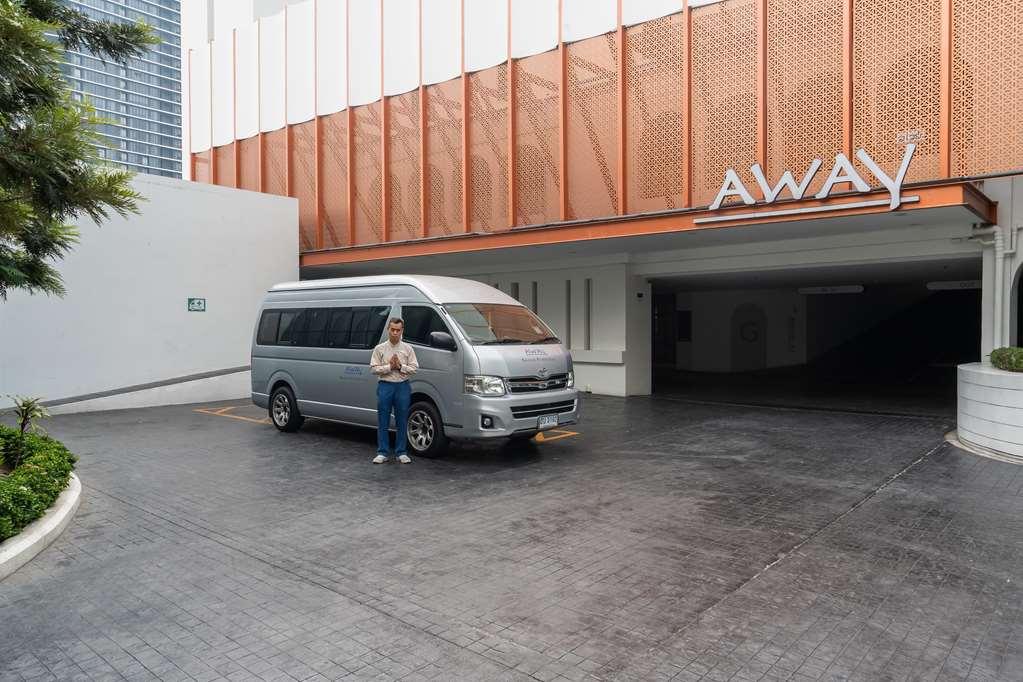 Away Bangkok Riverside Kene Exterior foto